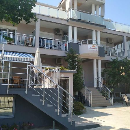 Apartment'S Meti Ulcinj Buitenkant foto