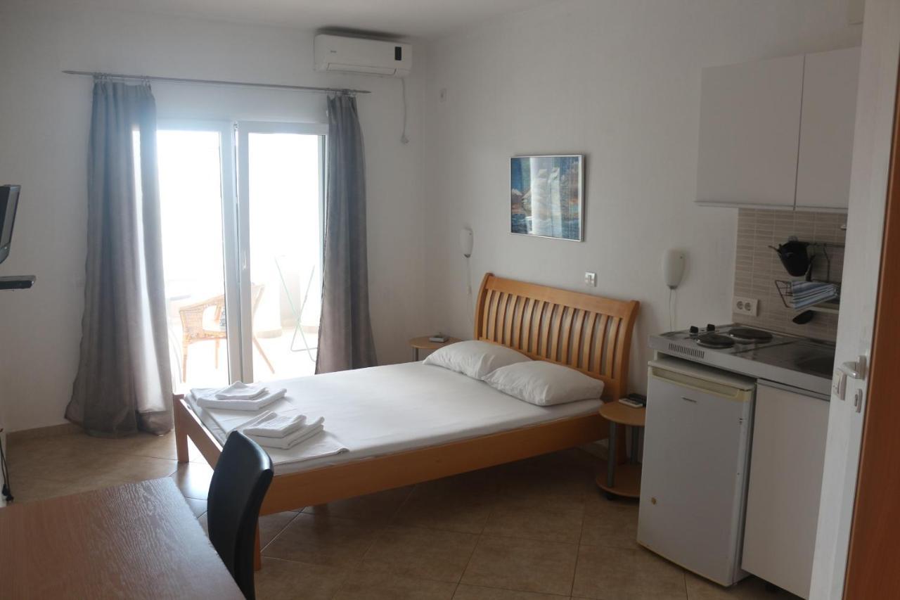 Apartment'S Meti Ulcinj Buitenkant foto