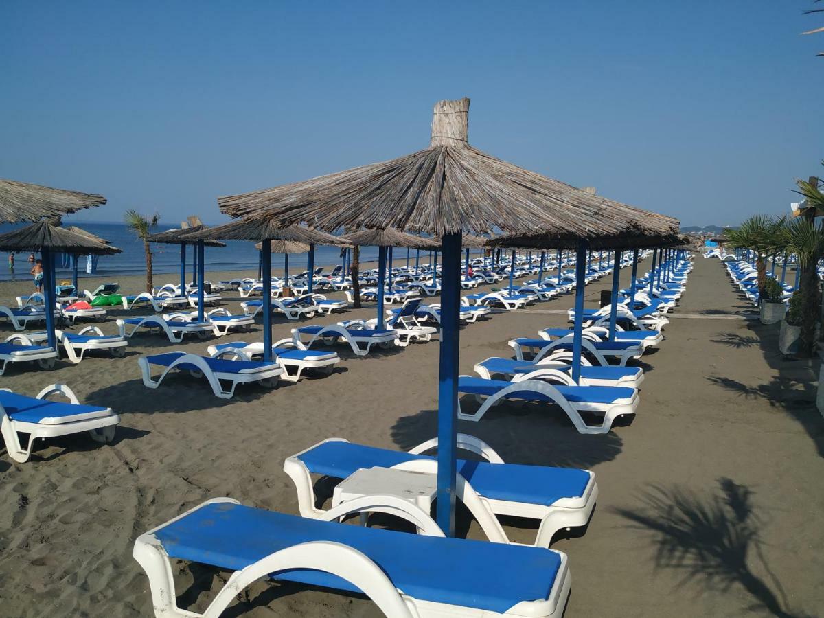 Apartment'S Meti Ulcinj Buitenkant foto