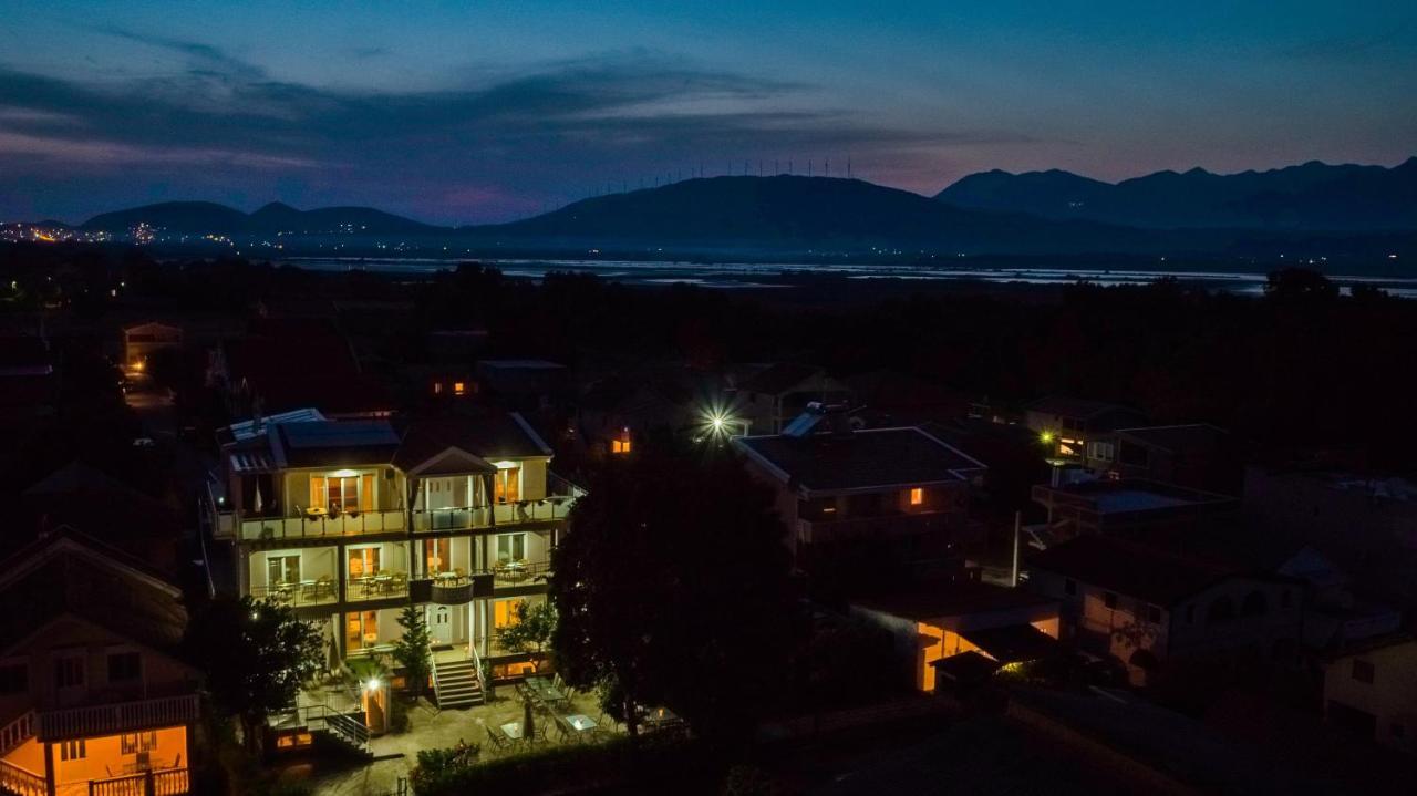Apartment'S Meti Ulcinj Buitenkant foto