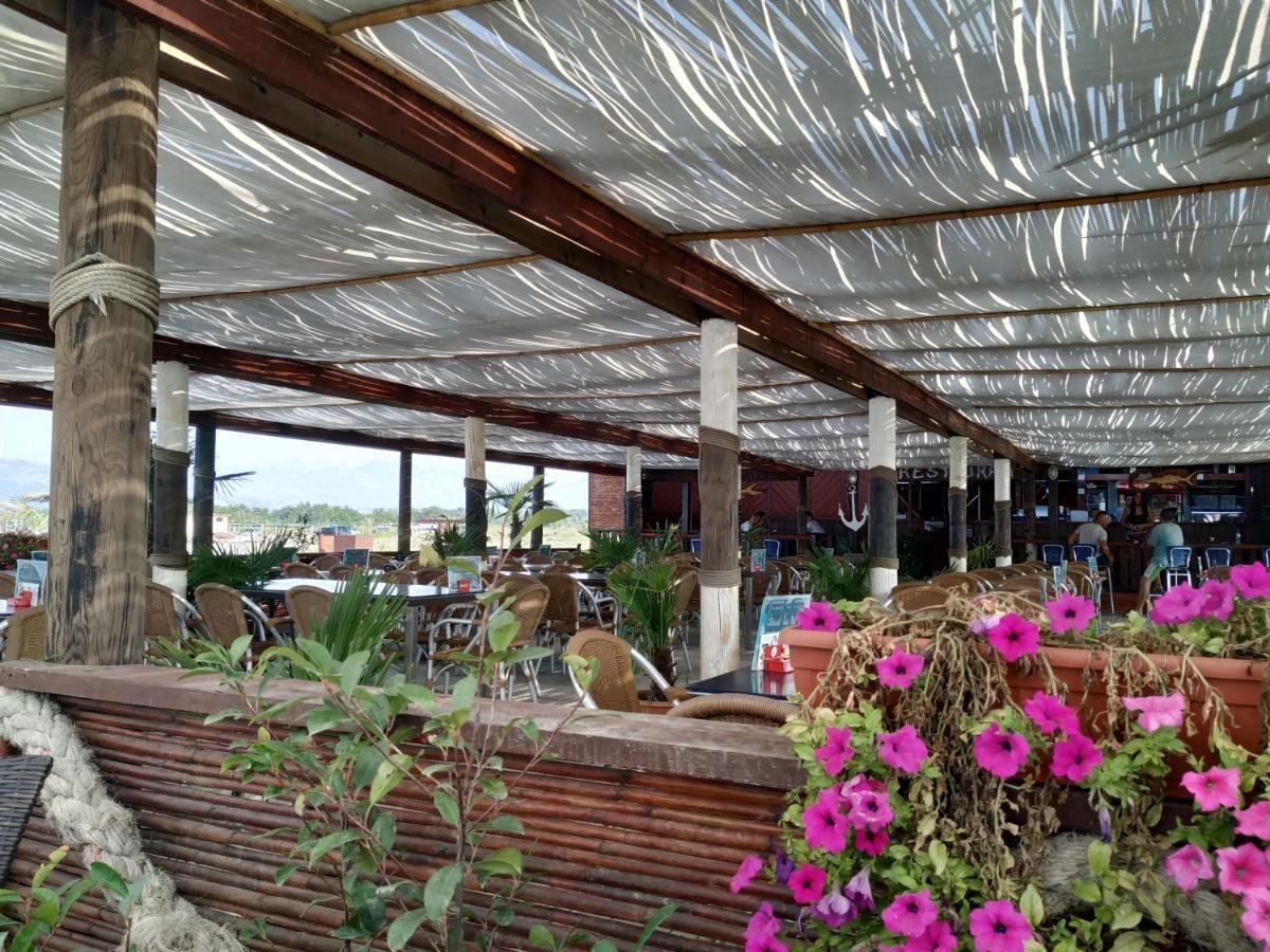 Apartment'S Meti Ulcinj Buitenkant foto